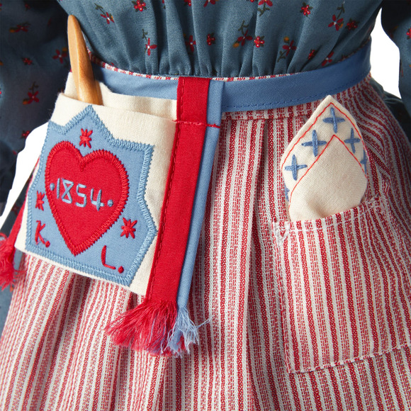 NEW American Girl KIRSTEN DOLL + Swedish MEET OUTFIT Book Necklace Spoon 35th Yr - Picture 5 of 12